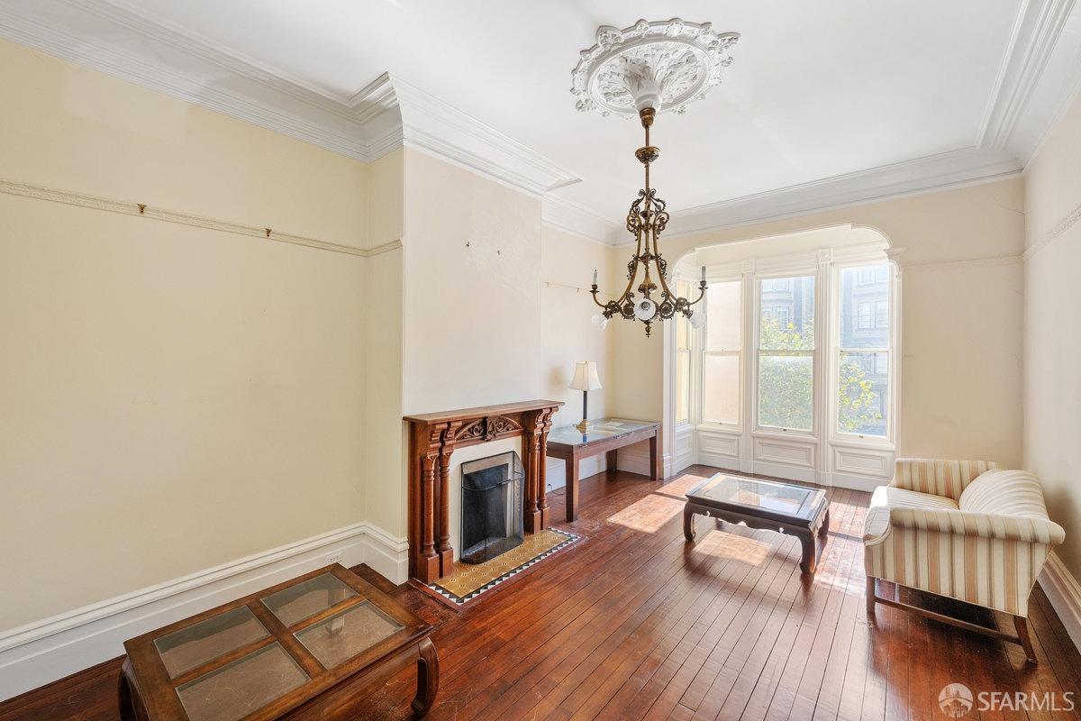 2660 California Street