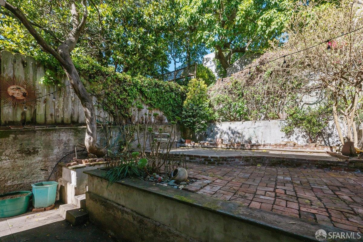 2660 California Street