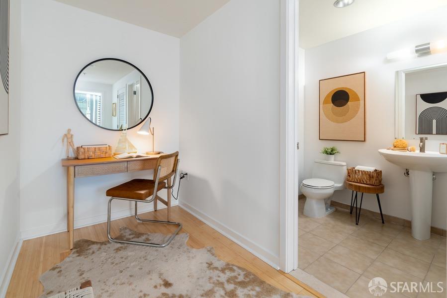 301 Main Street # 20A