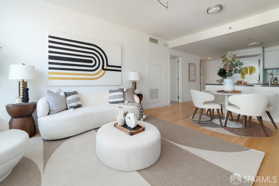 301 Main Street # 20A