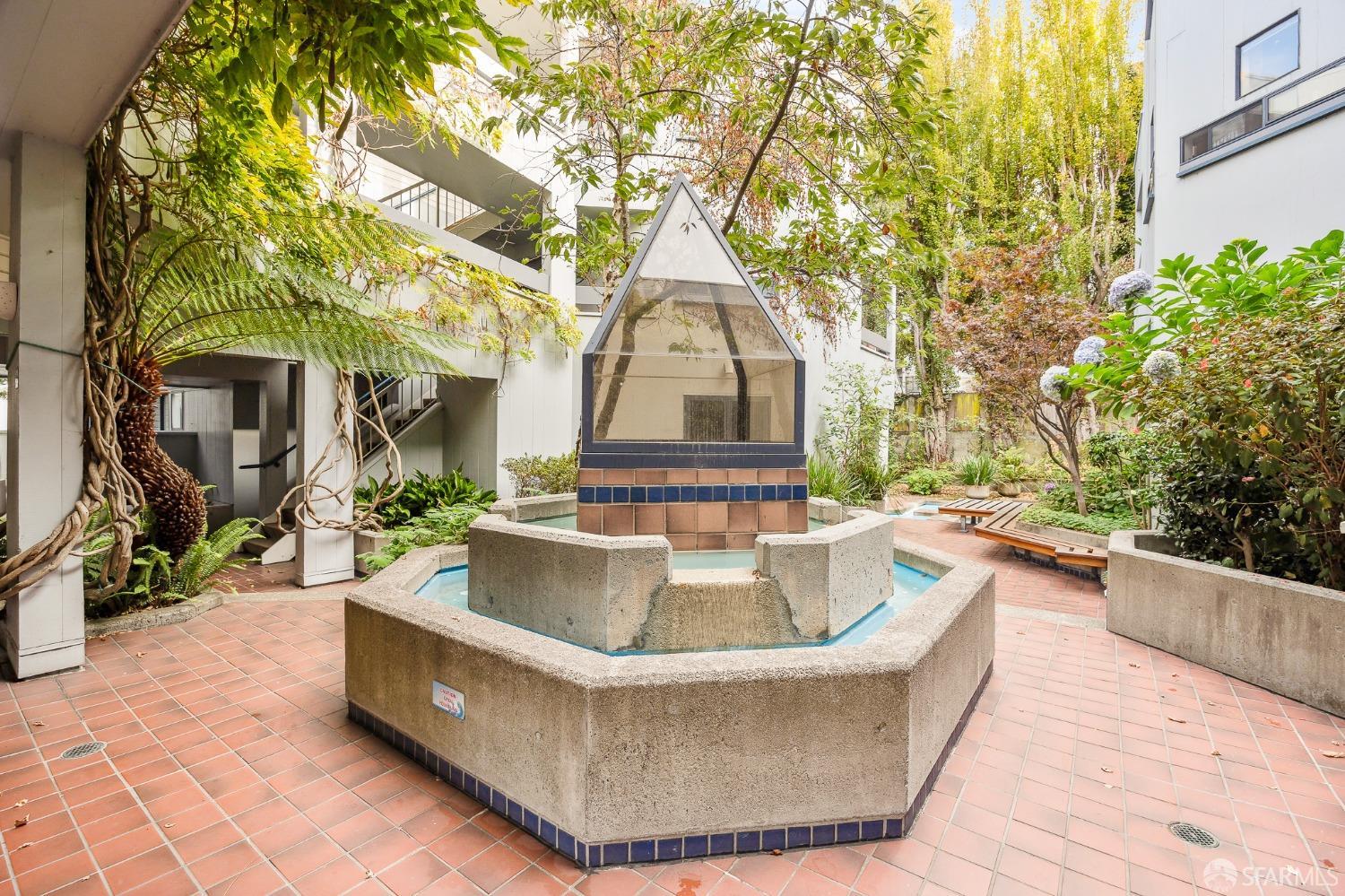 1755 Filbert Street # 1D