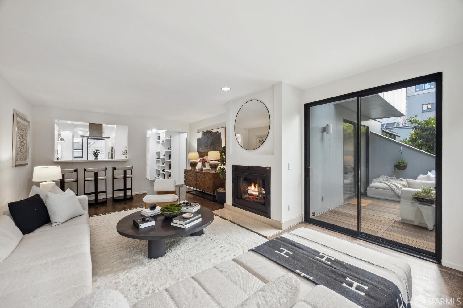 1755 Filbert Street # 1D