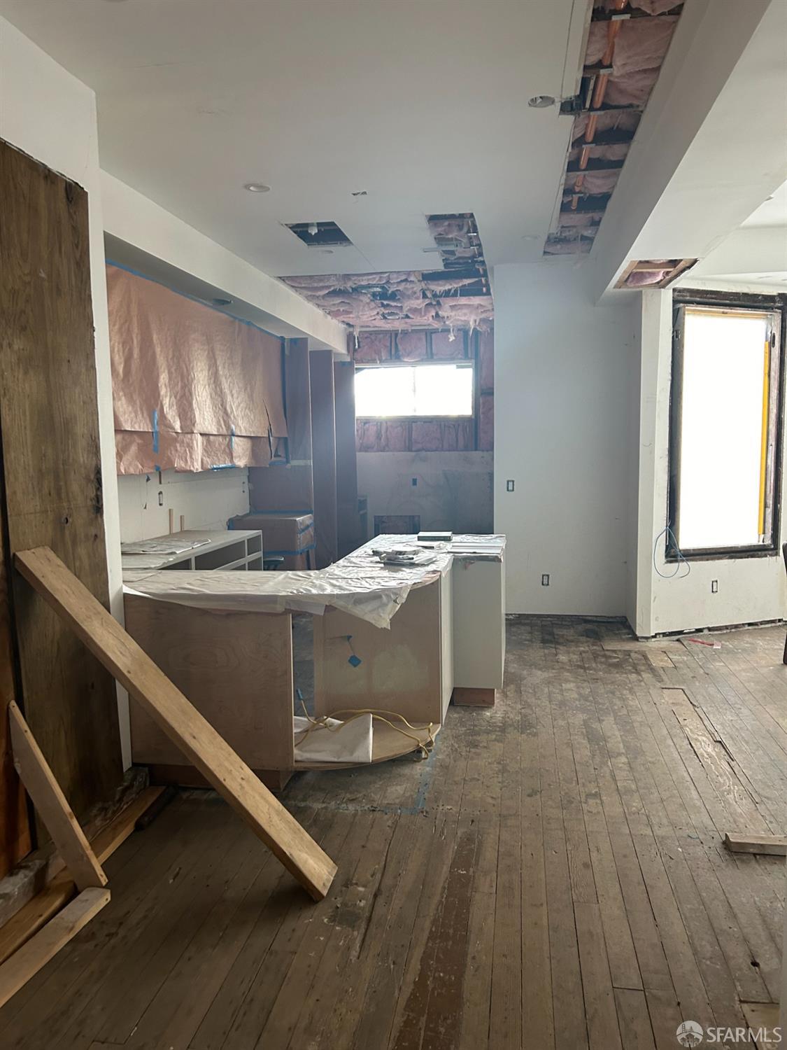 1460-1462 Waller Street