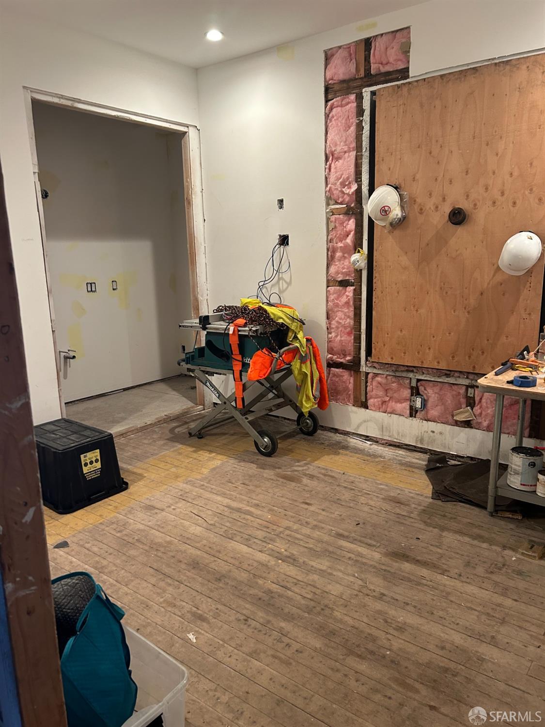 1460-1462 Waller Street