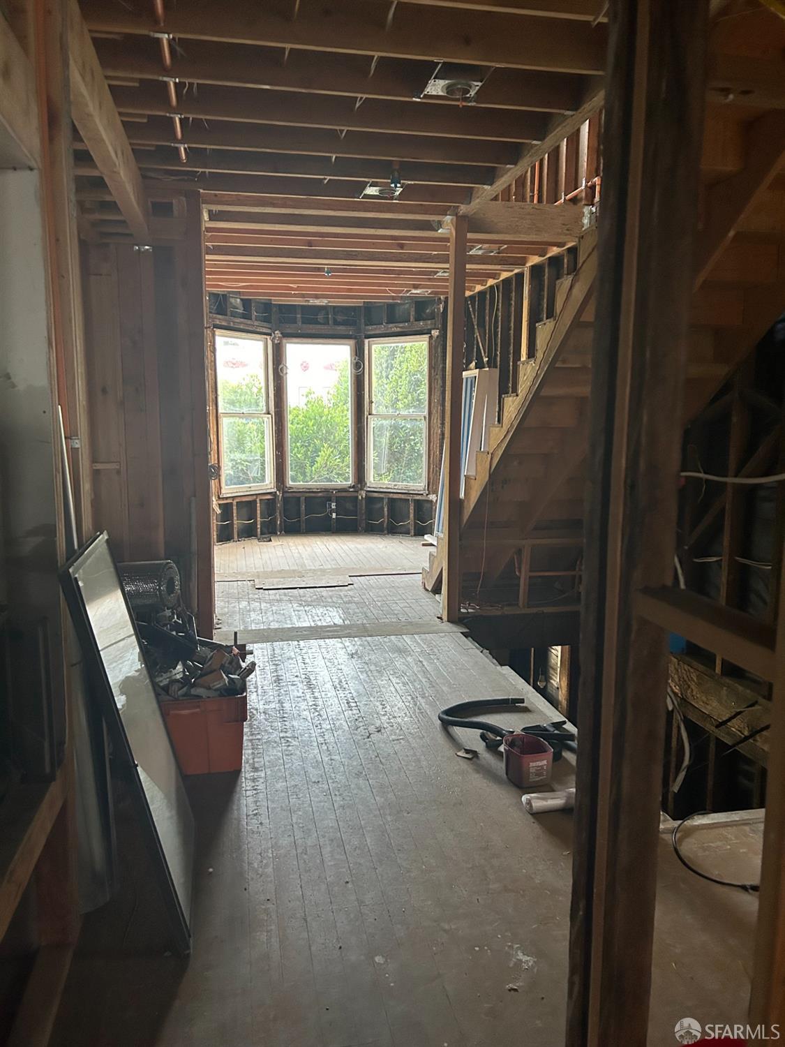 1460-1462 Waller Street