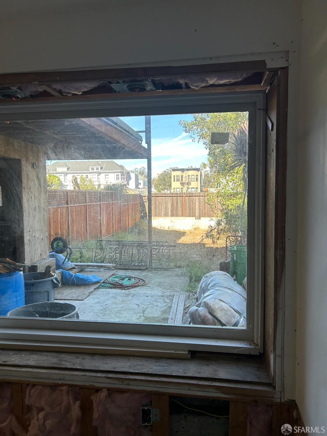 1460-1462 Waller Street