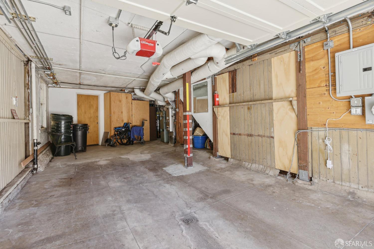 168 Grattan Street # 168