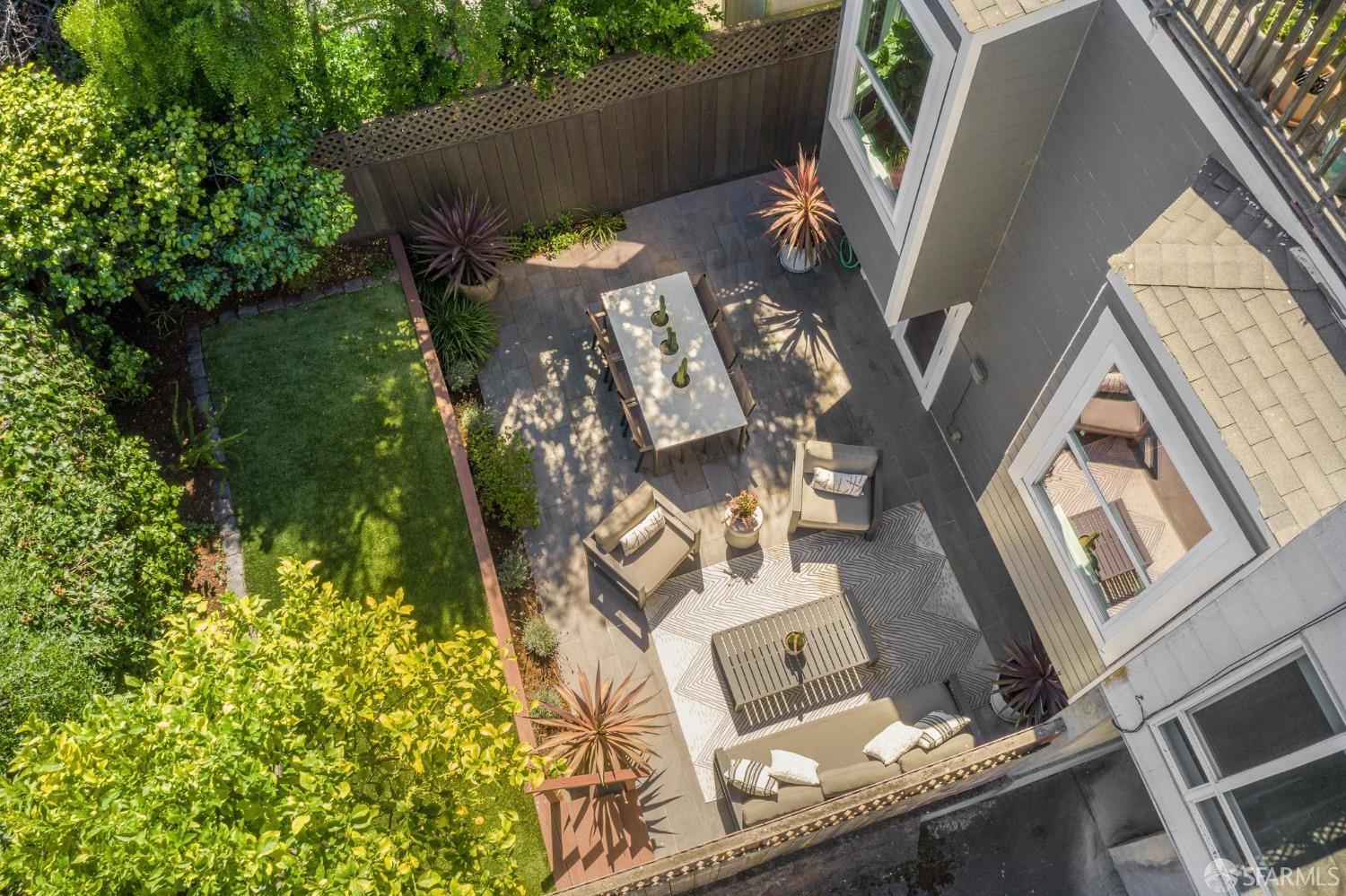 162 9th Avenue
