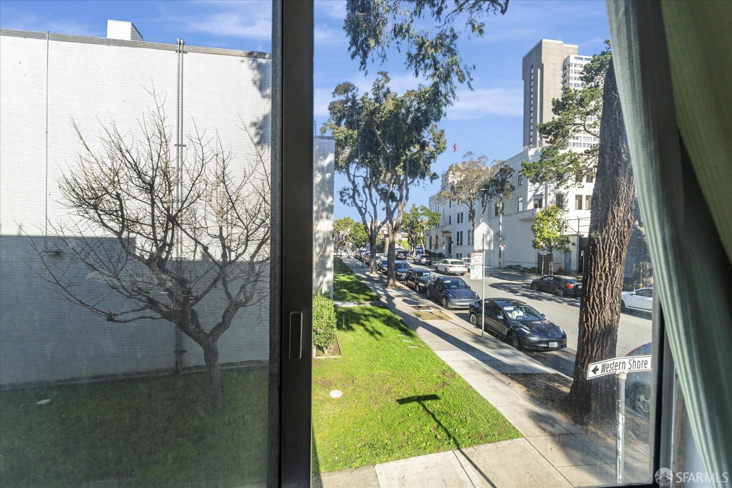 1 Western Shore Lane # 3