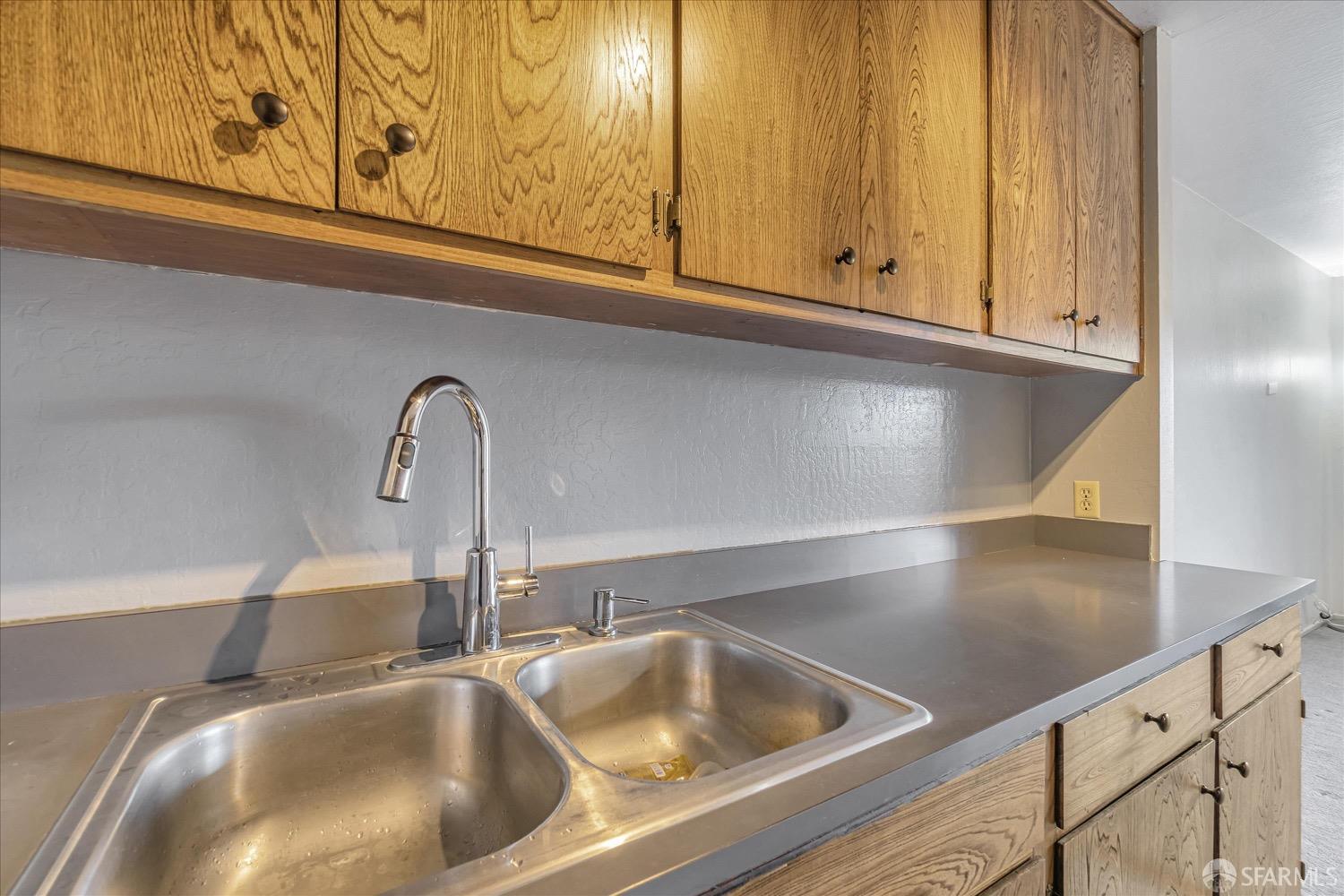 1 Western Shore Lane # 3