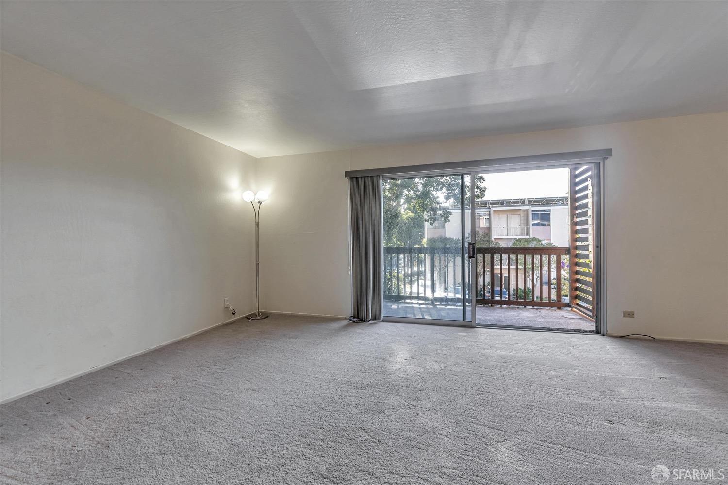 1 Western Shore Lane # 3