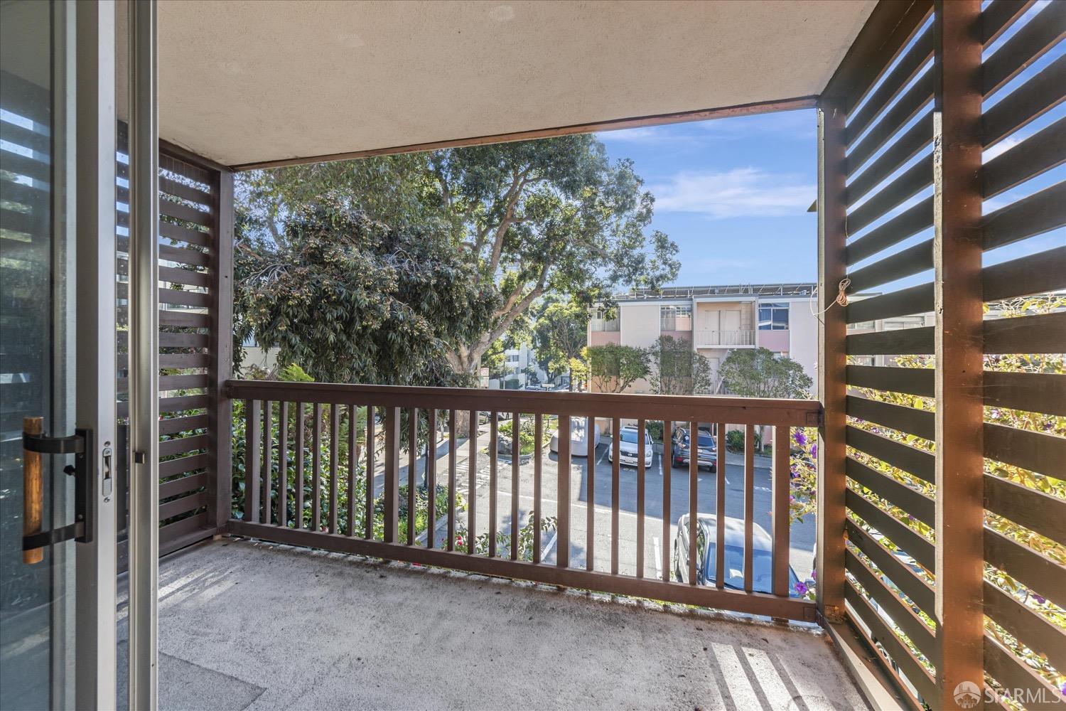 1 Western Shore Lane # 3