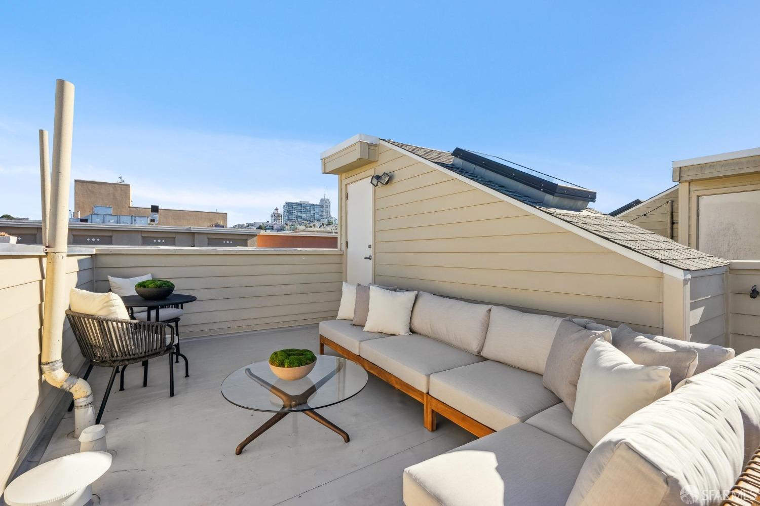 1601 Pacific Avenue # 406