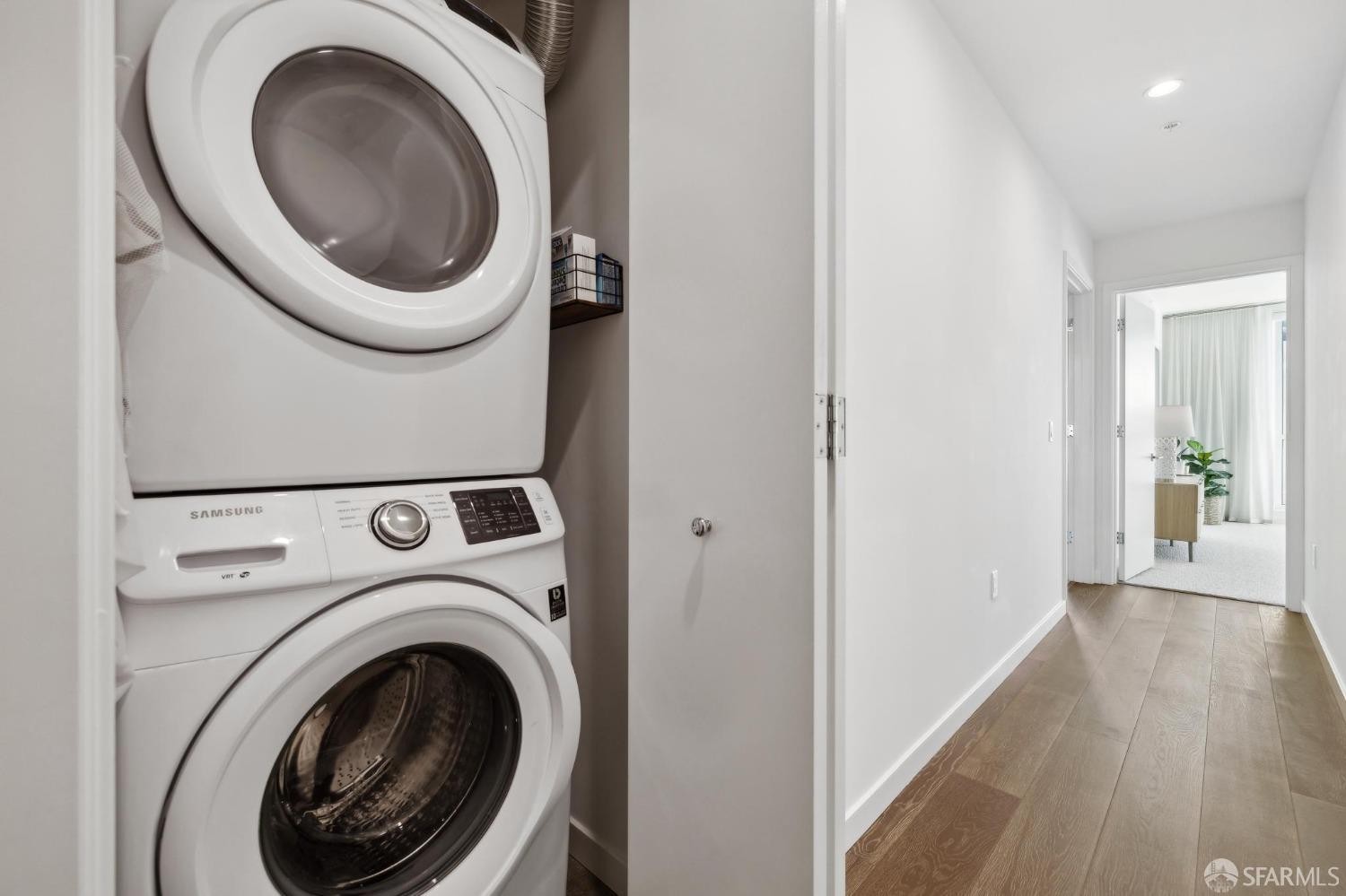 1501 Filbert Street Unit: TH1A