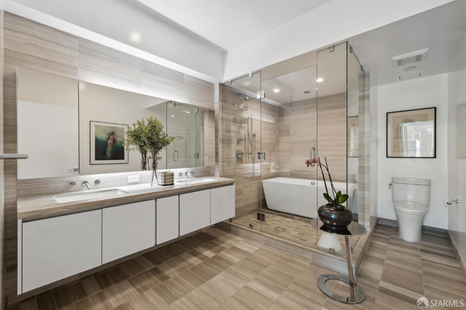 1501 Filbert Street Unit: TH1A