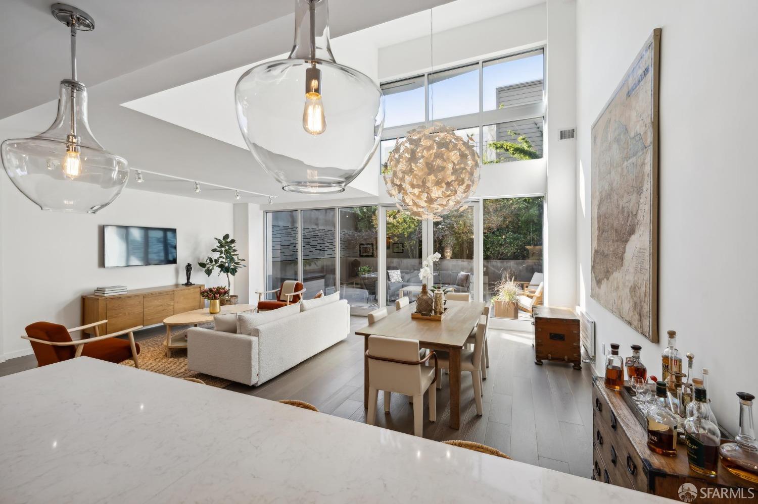 1501 Filbert Street Unit: TH1A