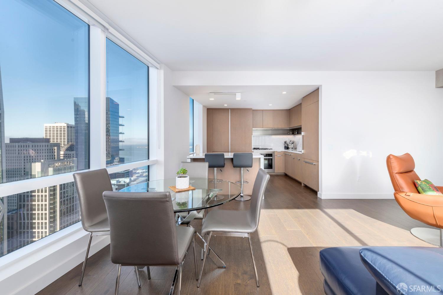 488 Folsom Street # 4104