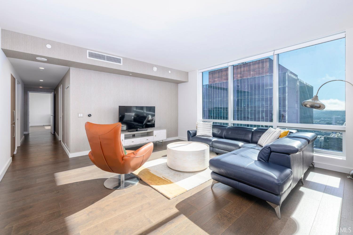 488 Folsom Street # 4104