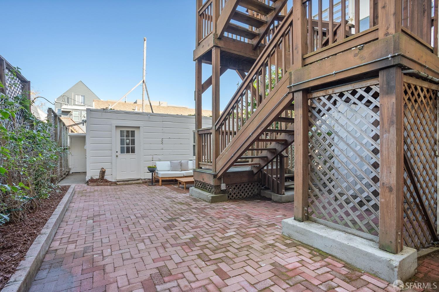 155 Vicksburg Street