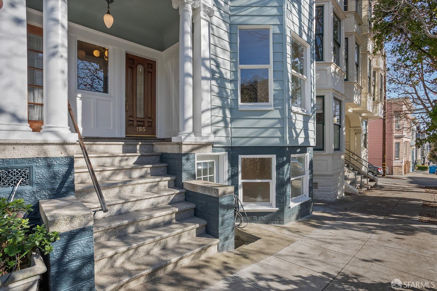 155 Vicksburg Street