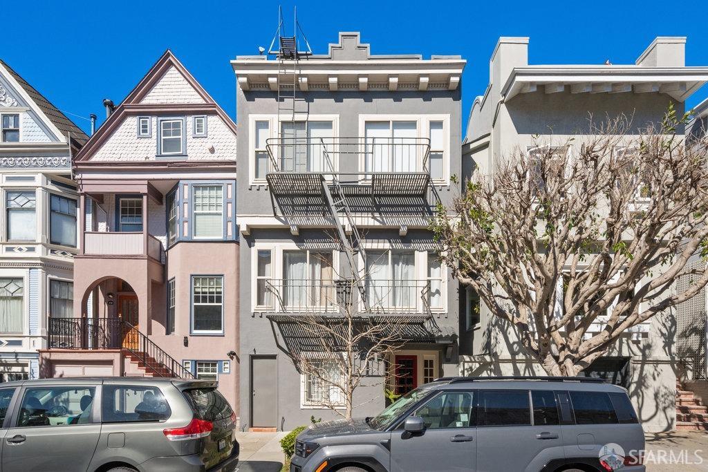 3720 Sacramento Street # 5