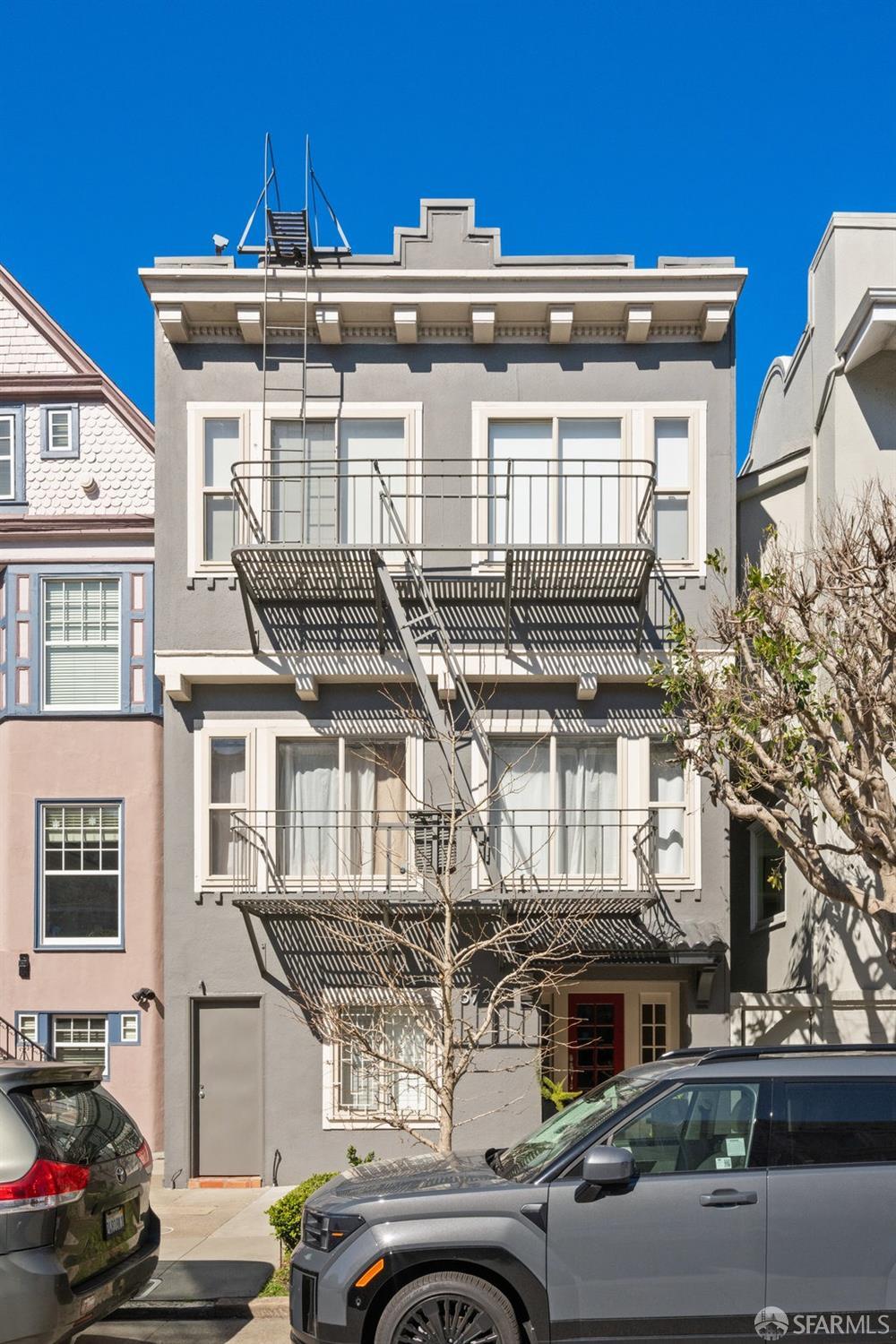 3720 Sacramento Street # 5