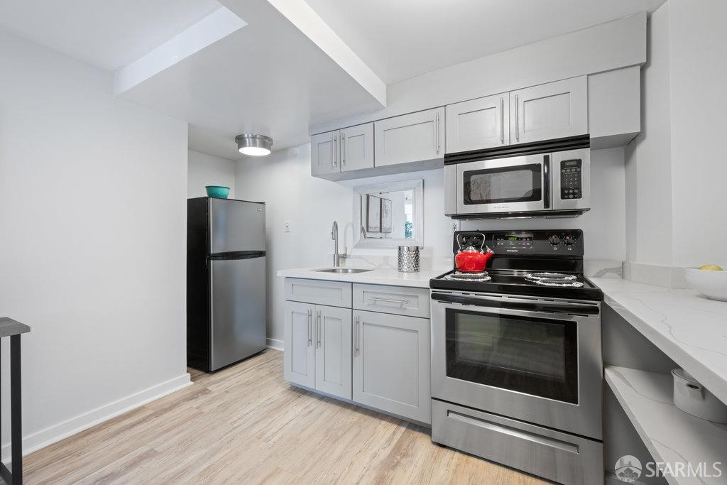 3720 Sacramento Street # 5