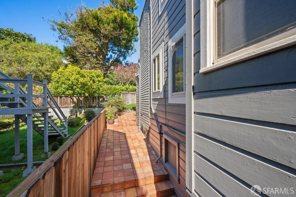 3720 Sacramento Street # 5
