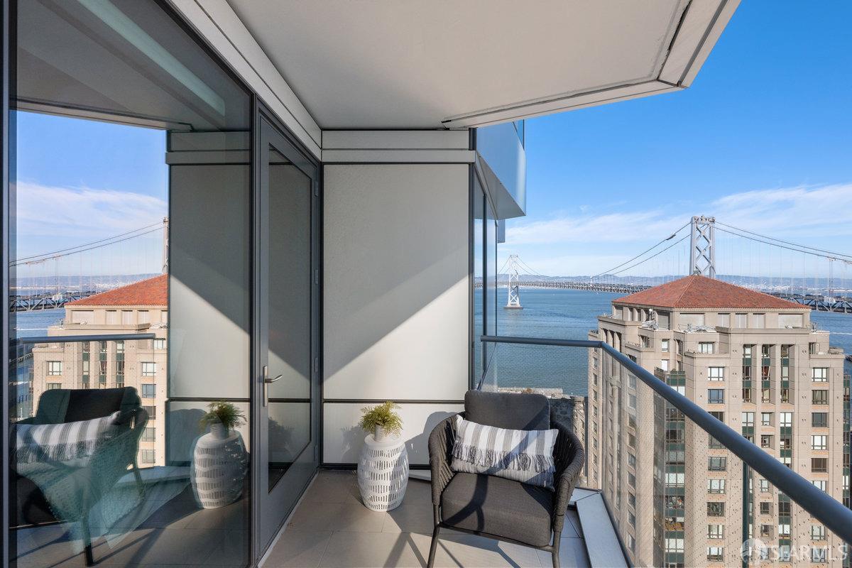 280 Spear Street # 23C