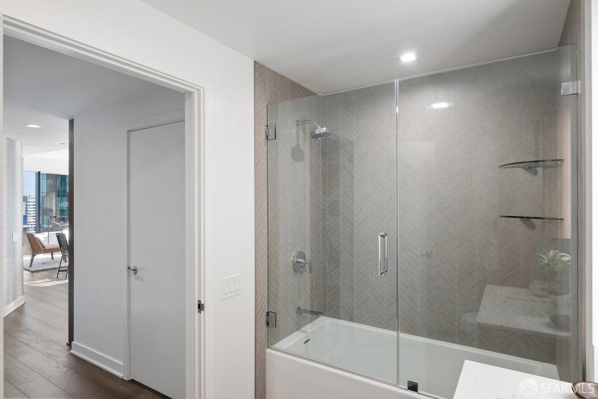 280 Spear Street # 23C