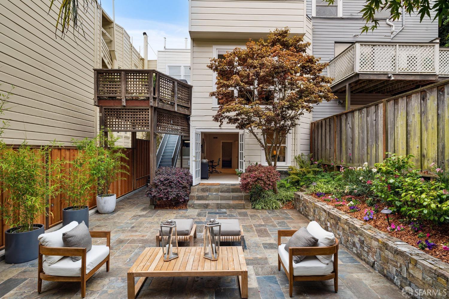 2655 Broderick Street