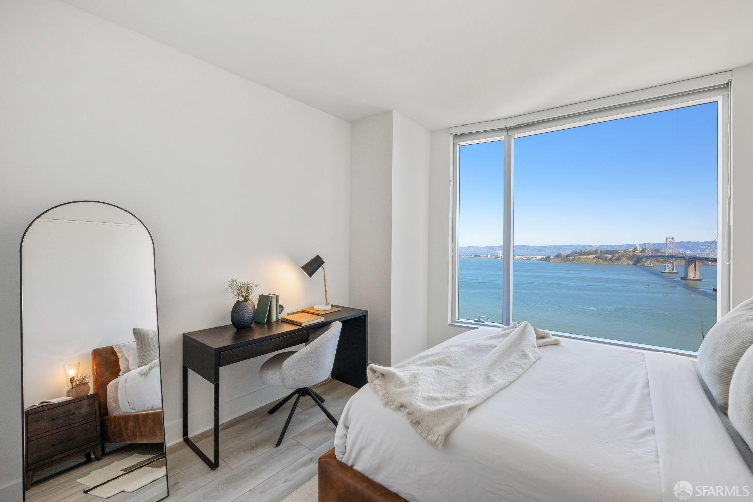 301 Main Street # 33C