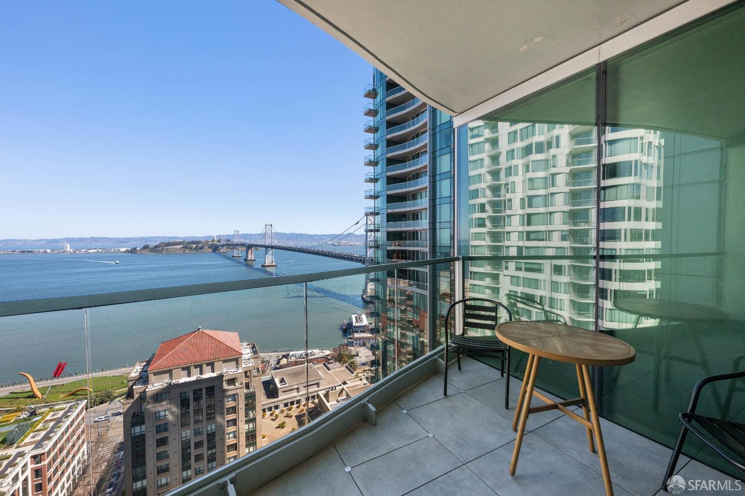 301 Main Street # 33C