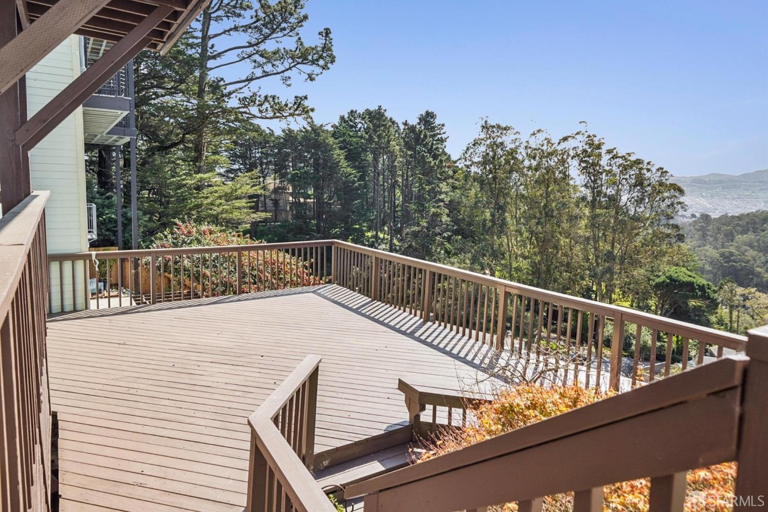 993-995 Duncan Street