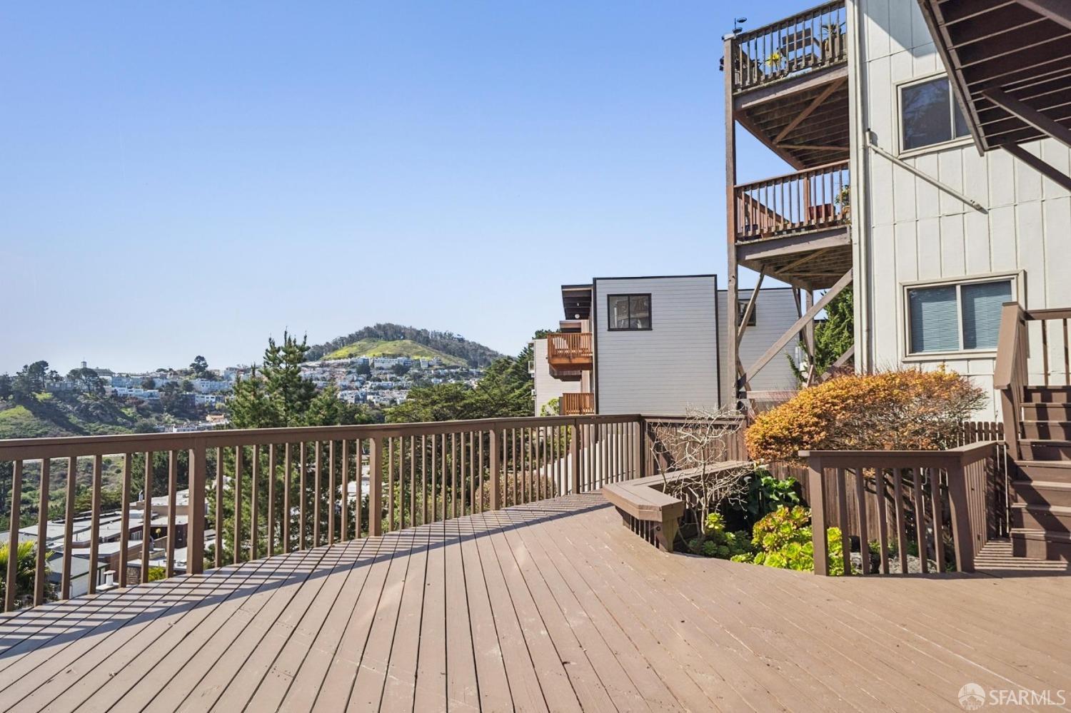 993-995 Duncan Street