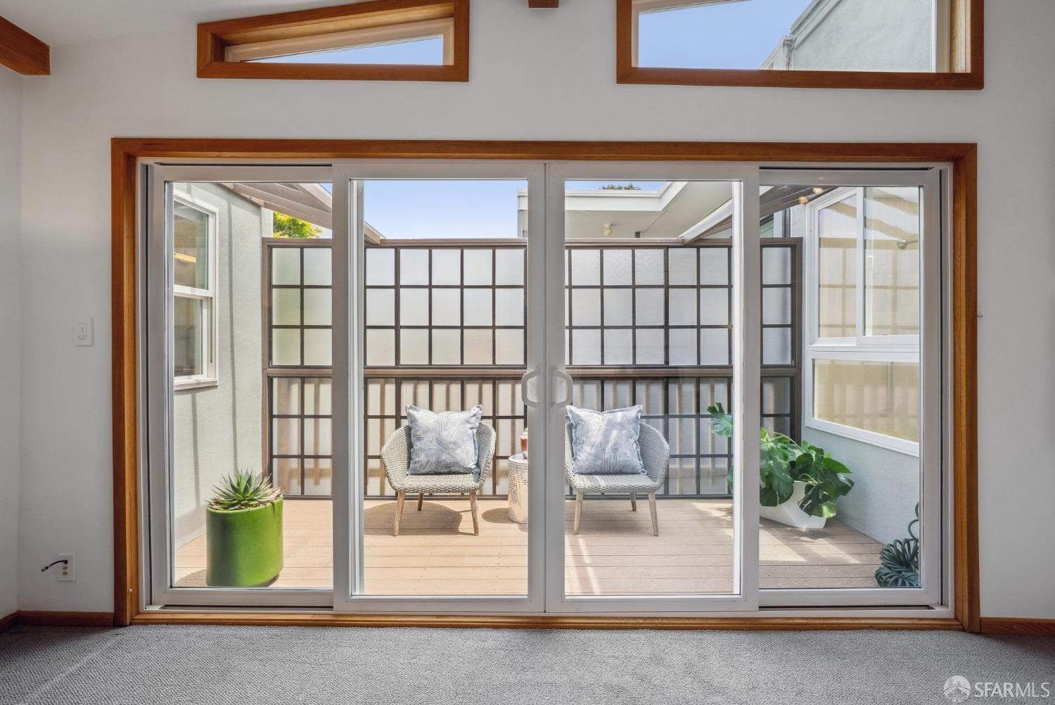 993-995 Duncan Street