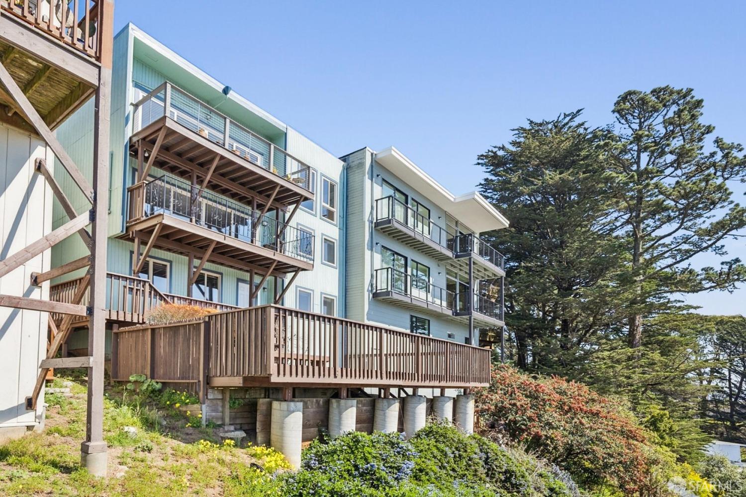 993-995 Duncan Street