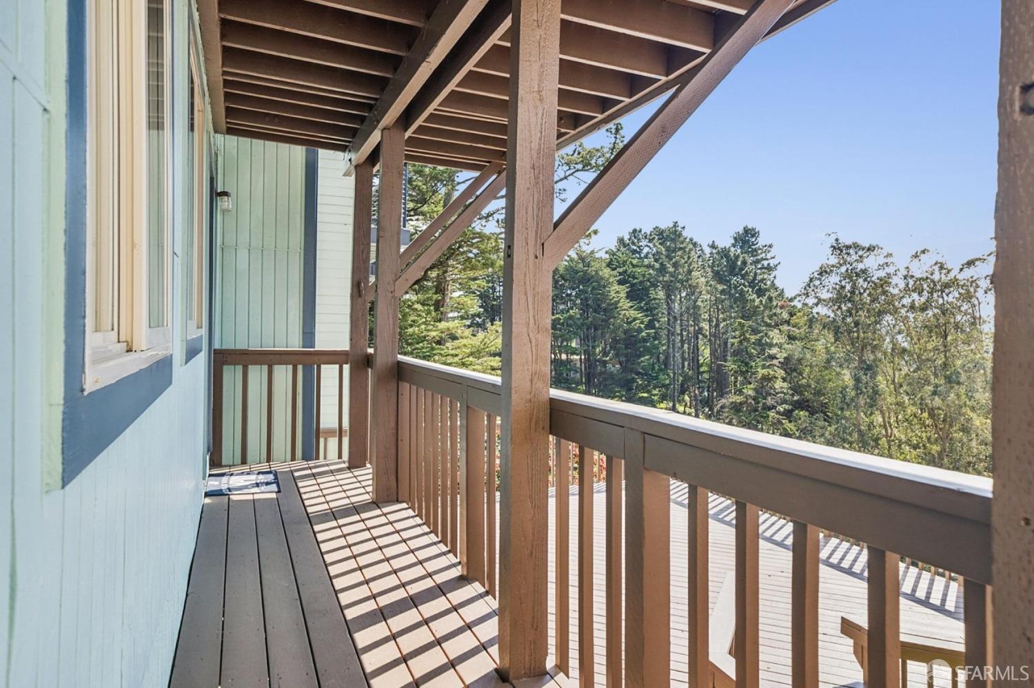 993-995 Duncan Street