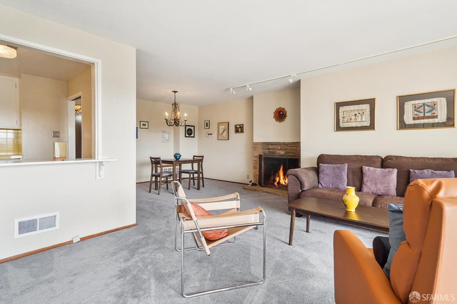 993-995 Duncan Street