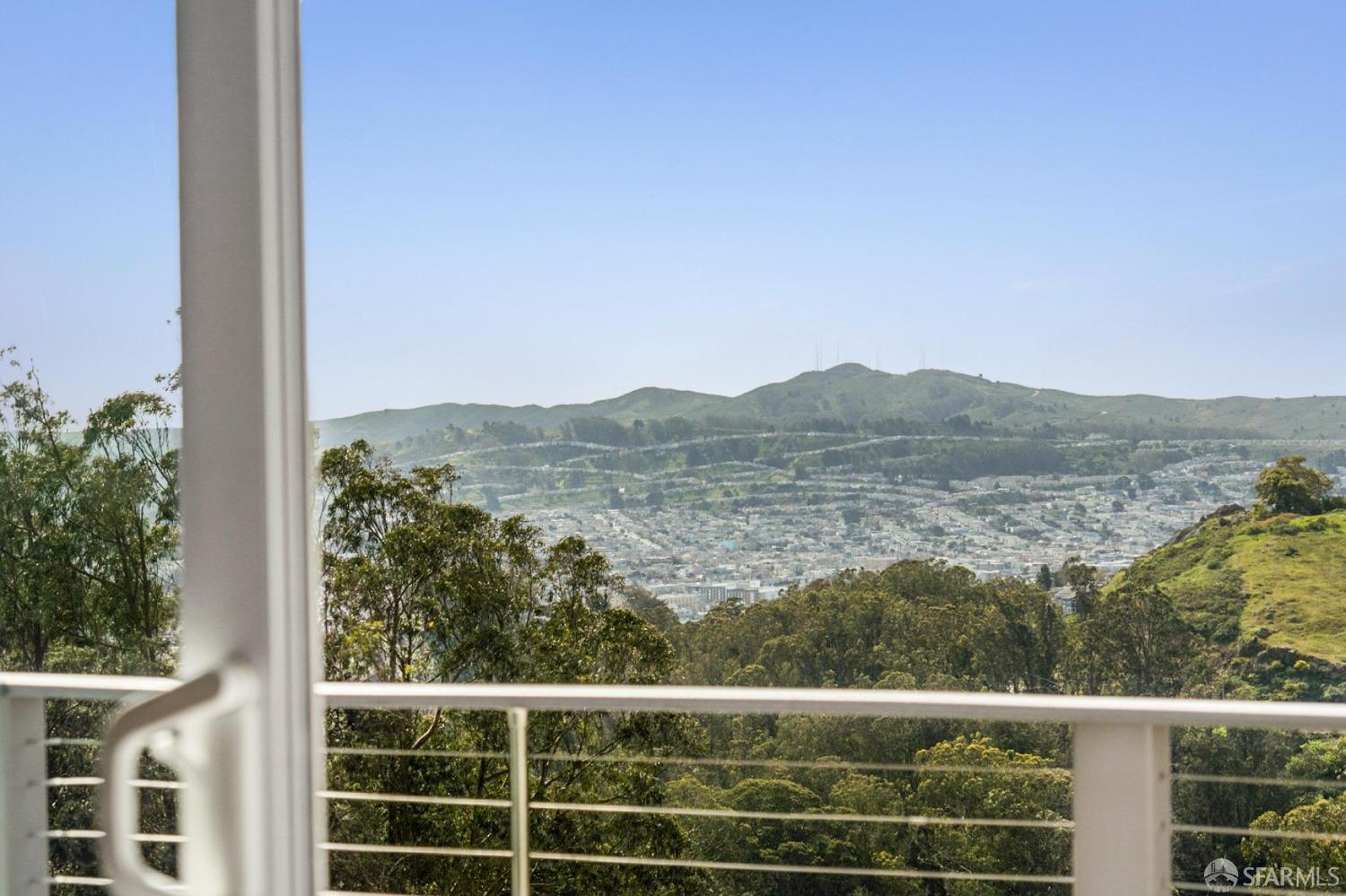 993-995 Duncan Street