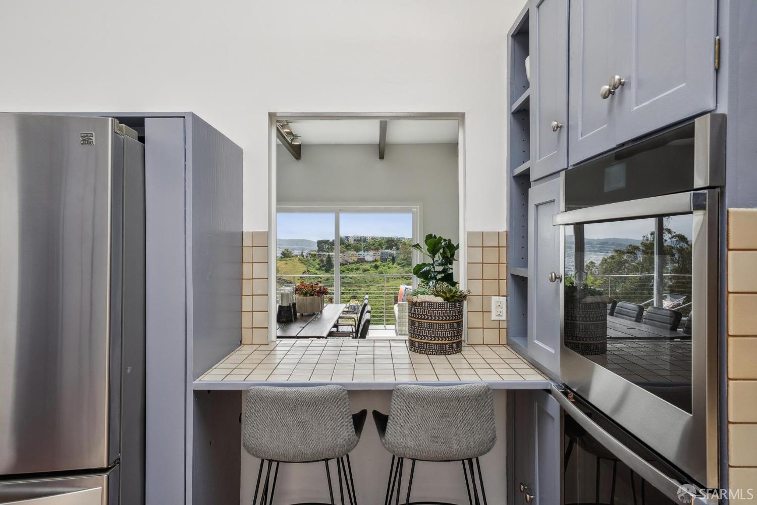 993-995 Duncan Street