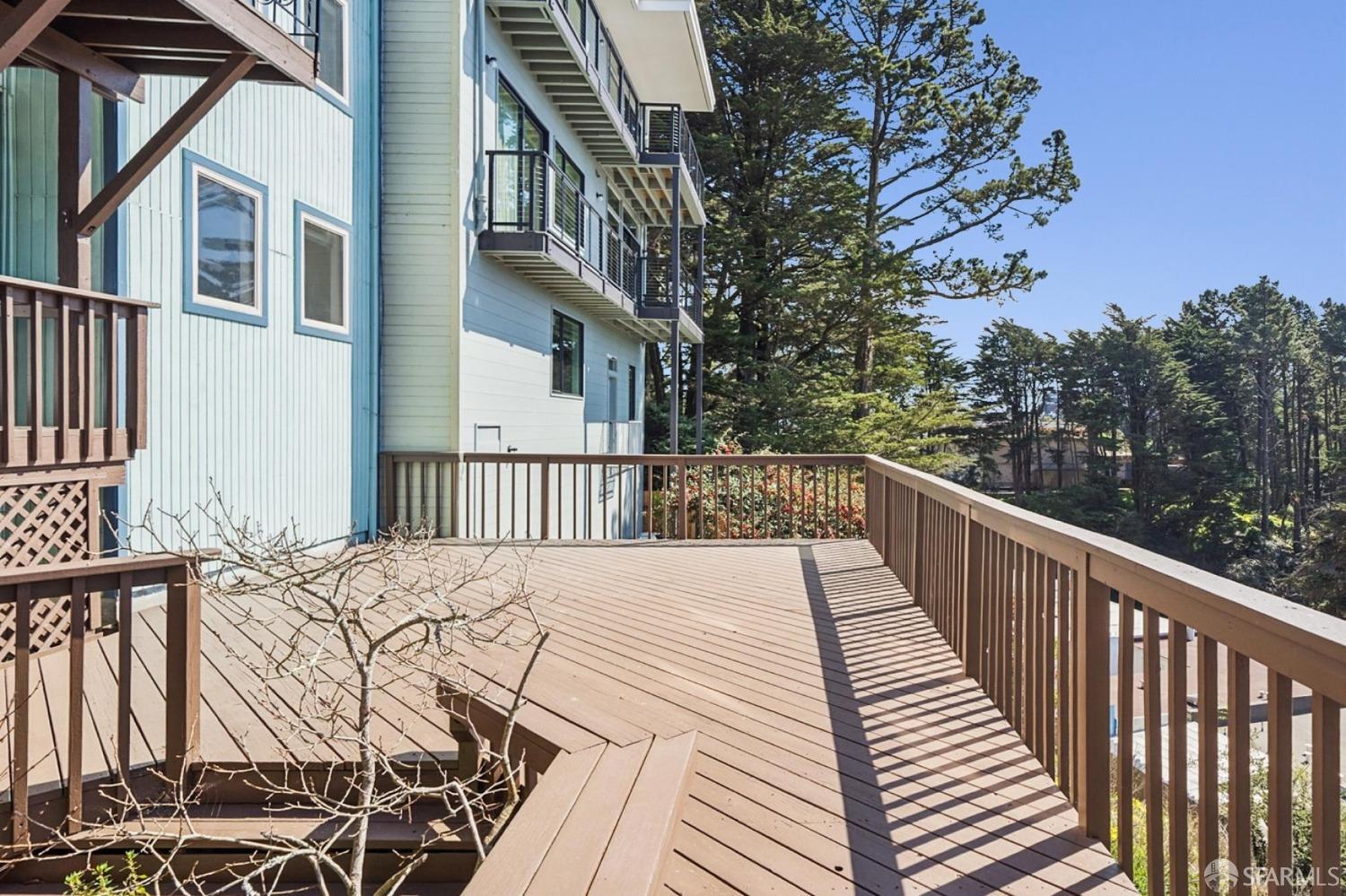 993-995 Duncan Street