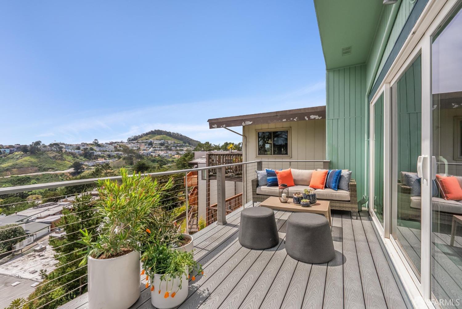 993-995 Duncan Street