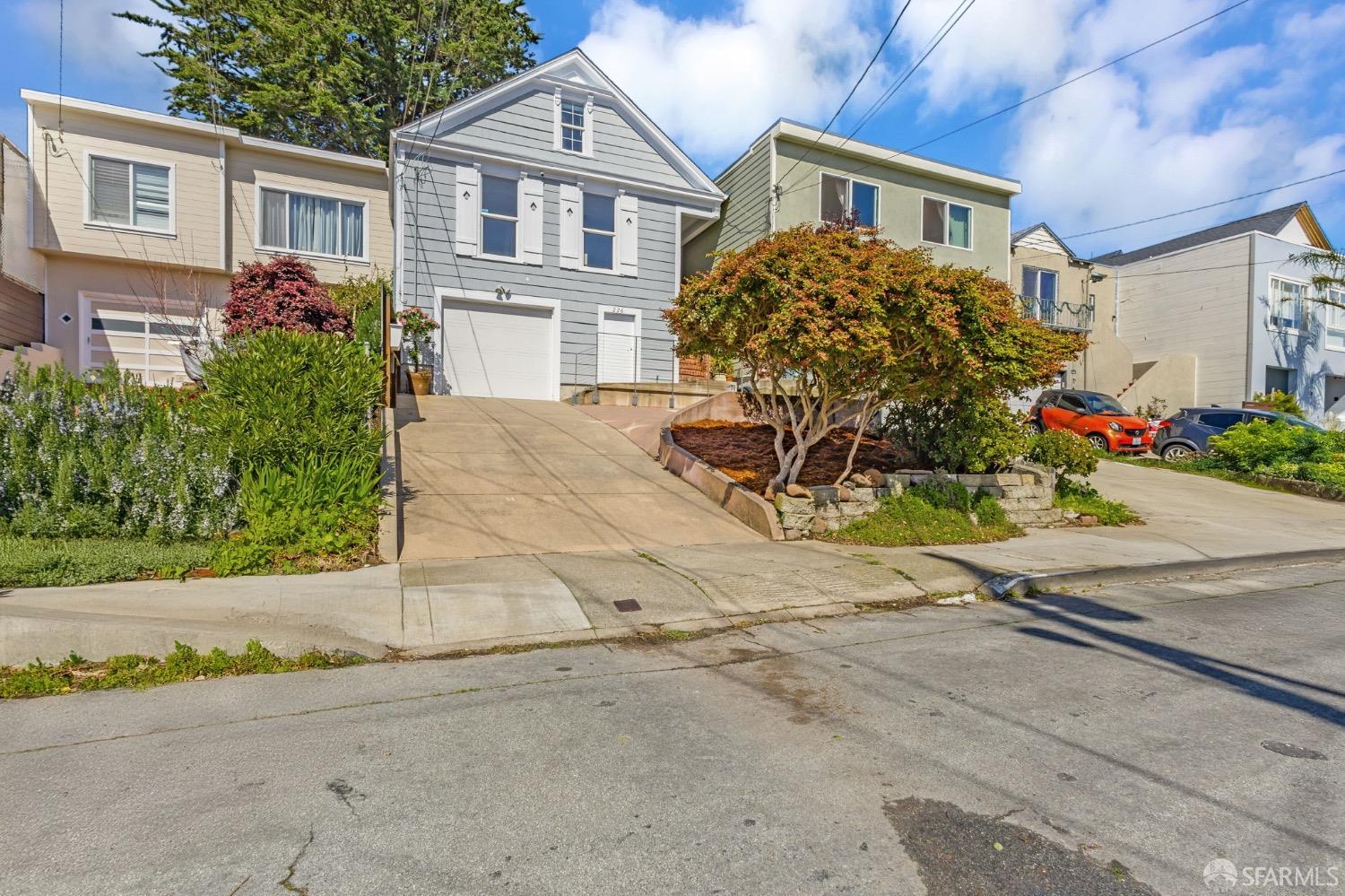226 Thrift Street