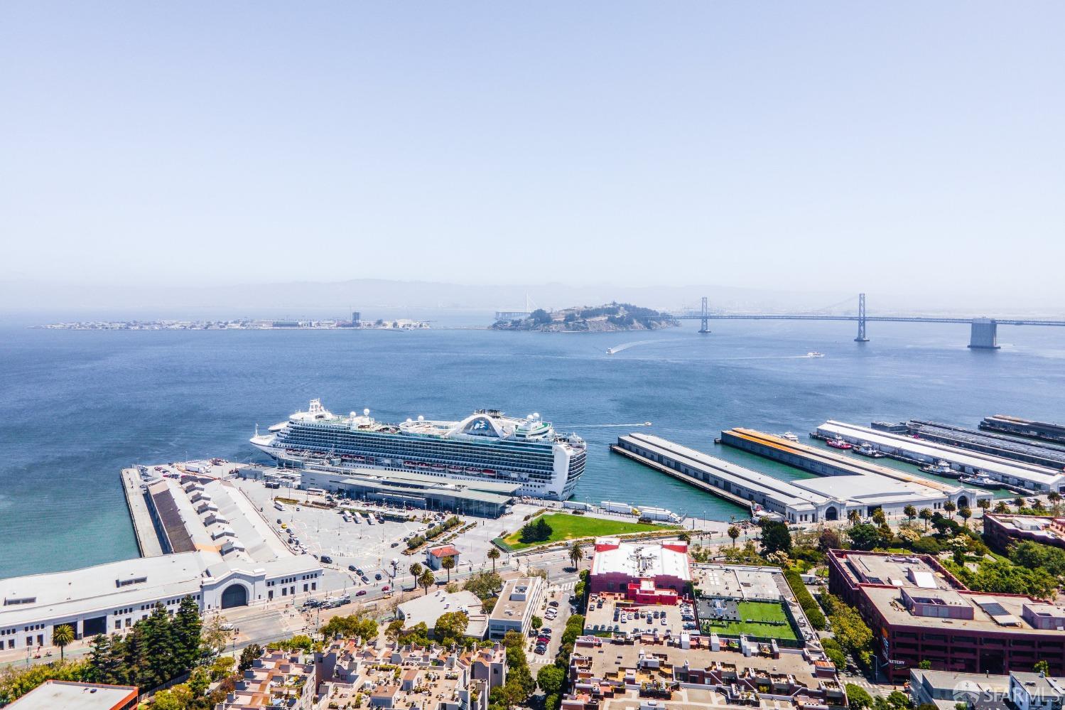 439 Greenwich Street # 9