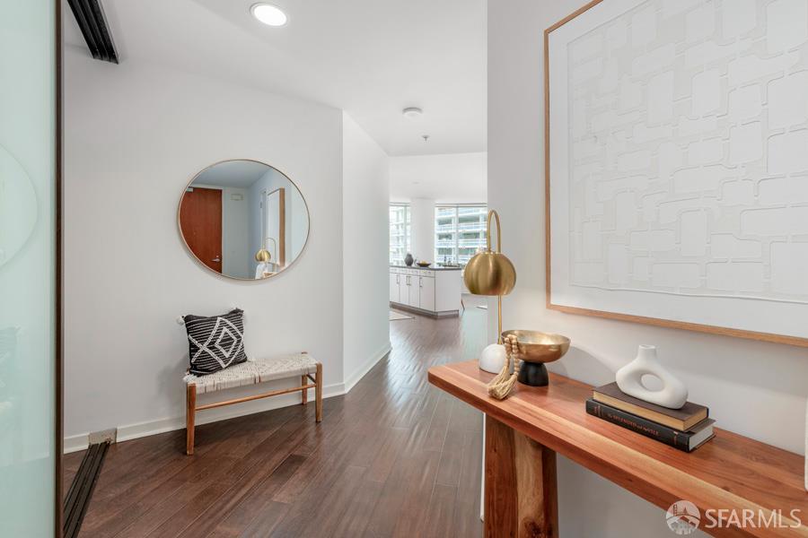 301 Main Street # 10H