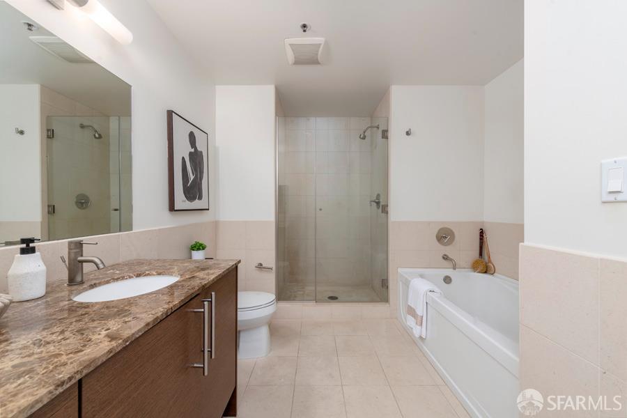 301 Main Street # 10H