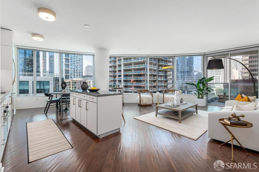 301 Main Street # 10H