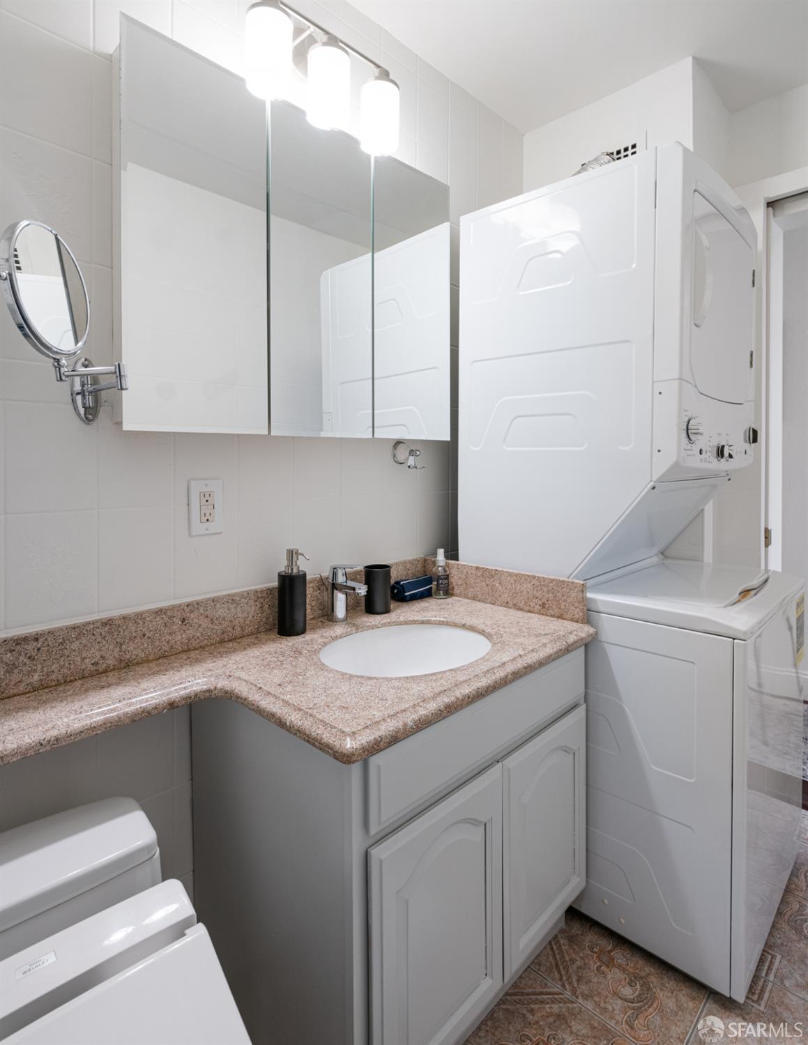 1520 Ofarrell Street # 4