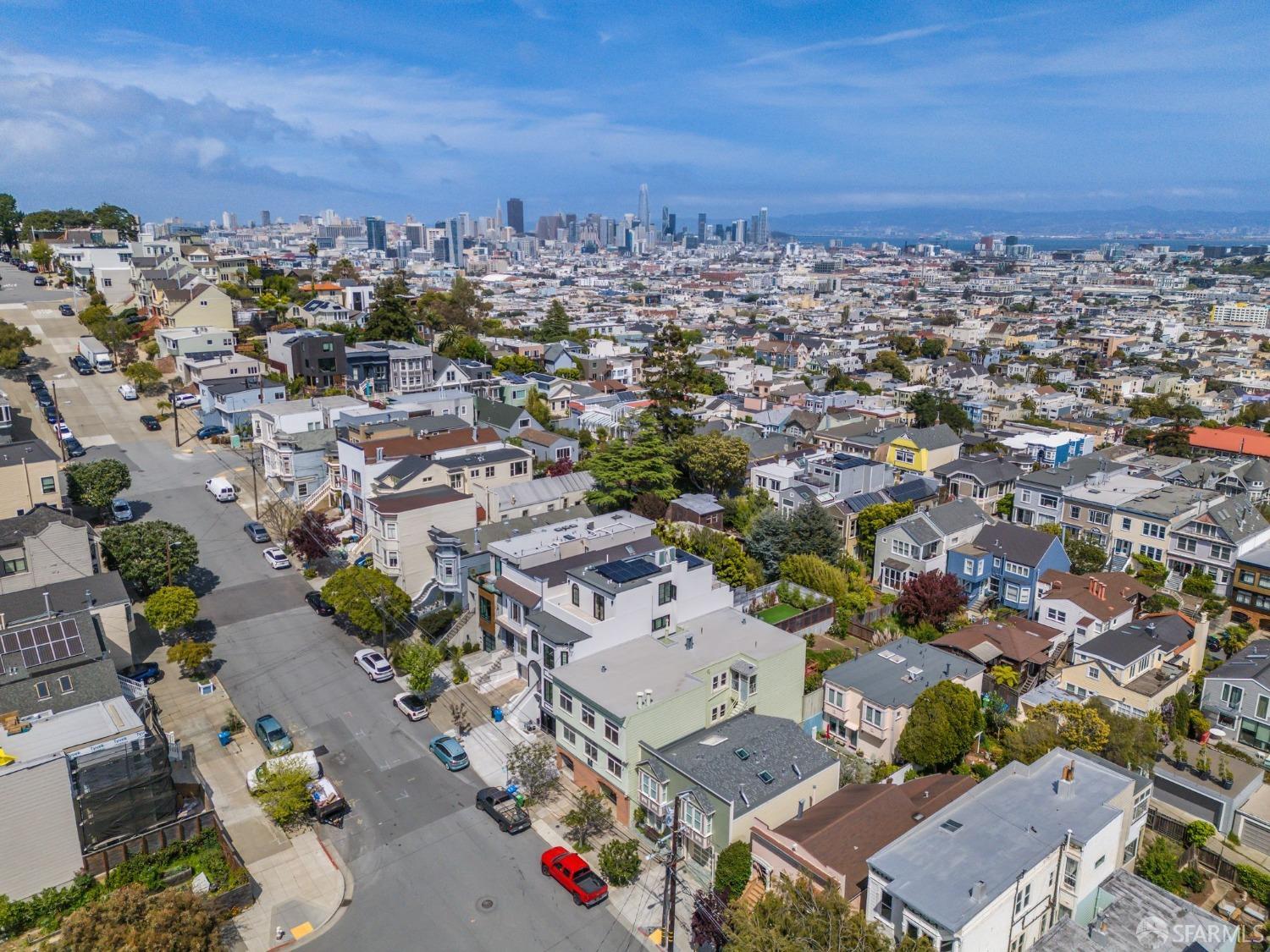 943-945 Sanchez Street